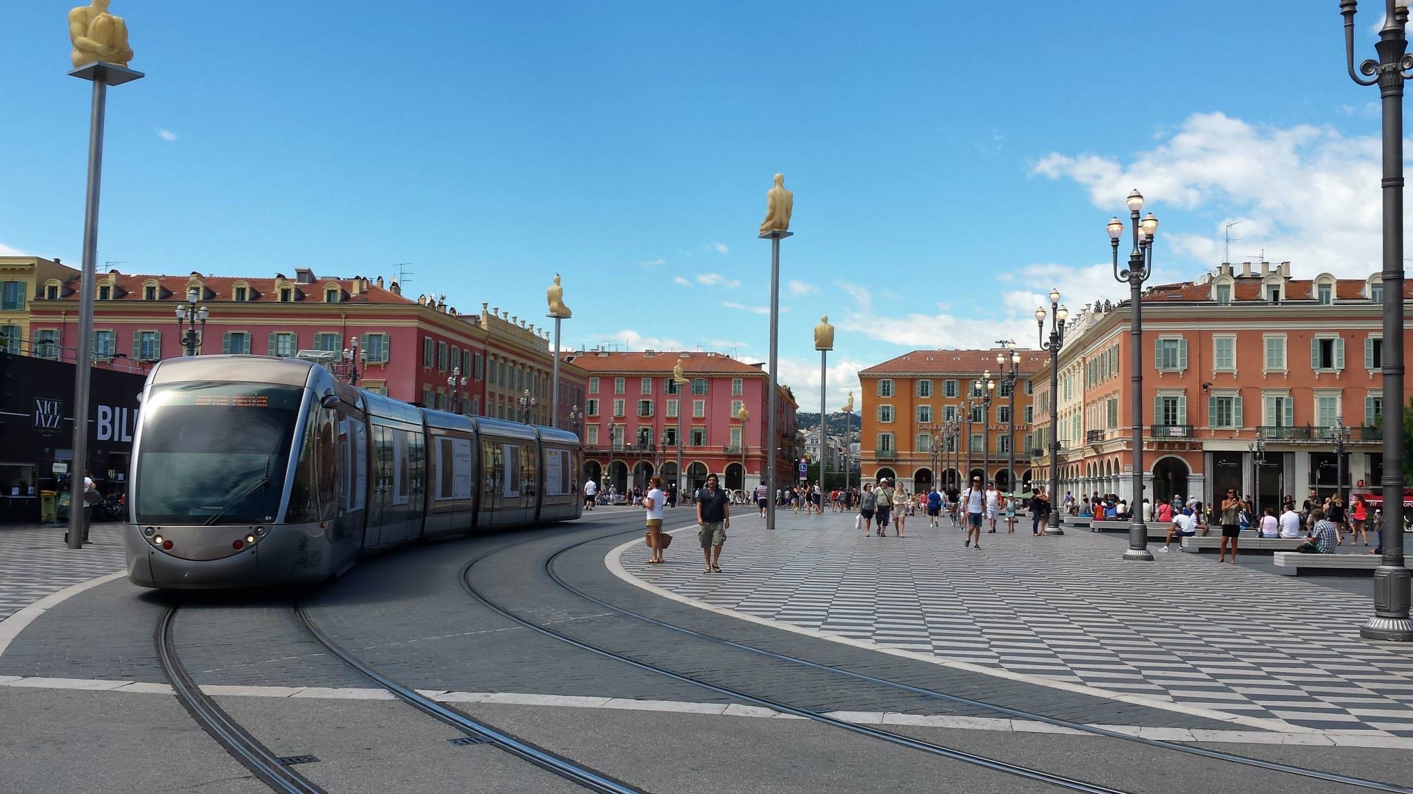 Tramway ville de Nice by Cléa Toullet
