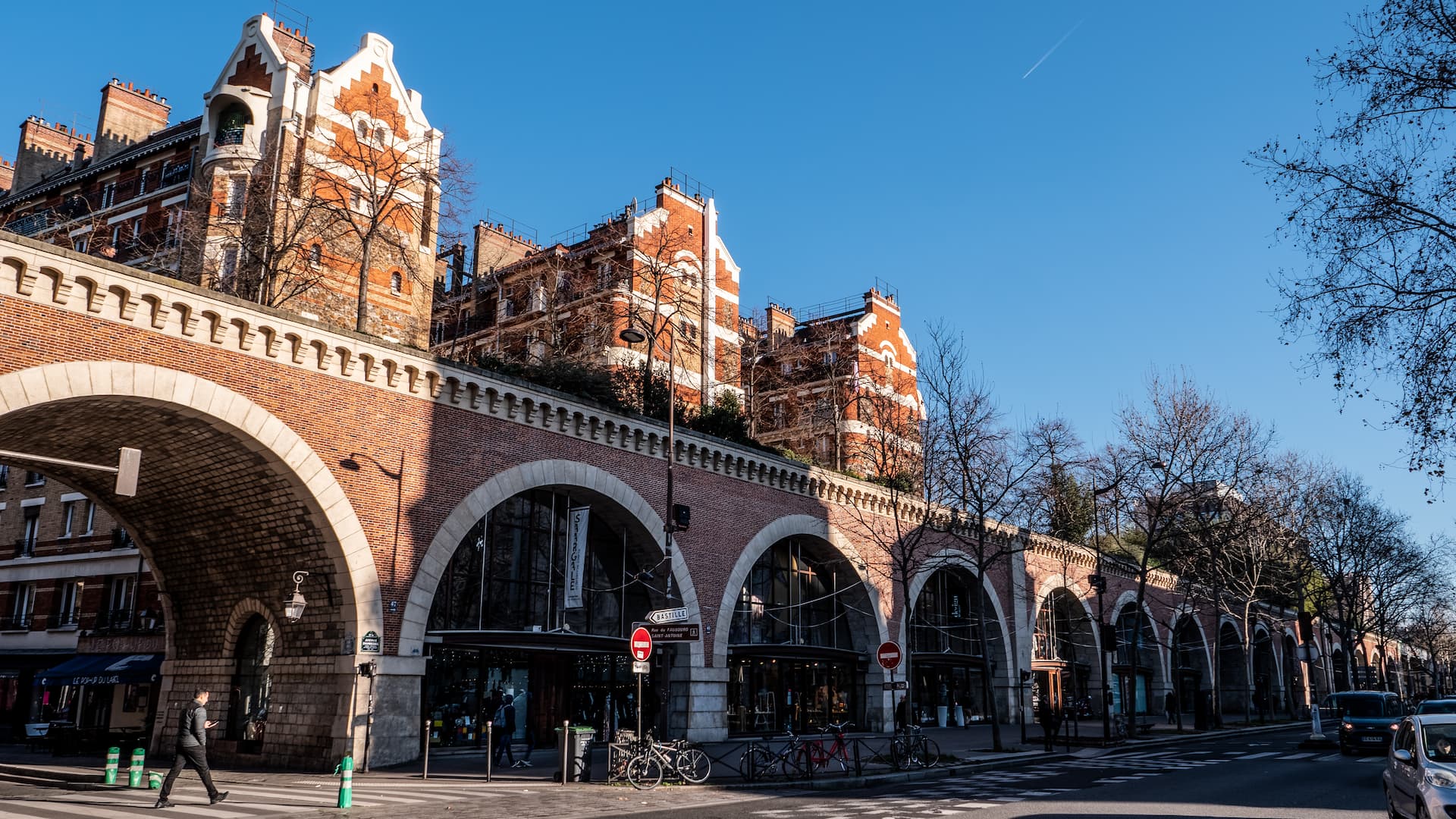 Viaduc des arts avec coulée verte - Paris